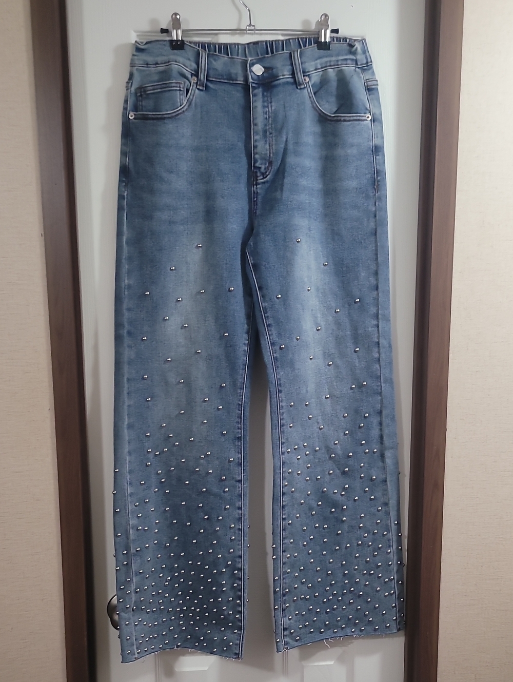 OH JEANS Women’s Blue Embellished Straight-Leg Jeans